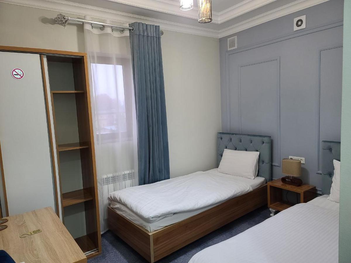 Hotel Plus 1 撒马尔罕 外观 照片